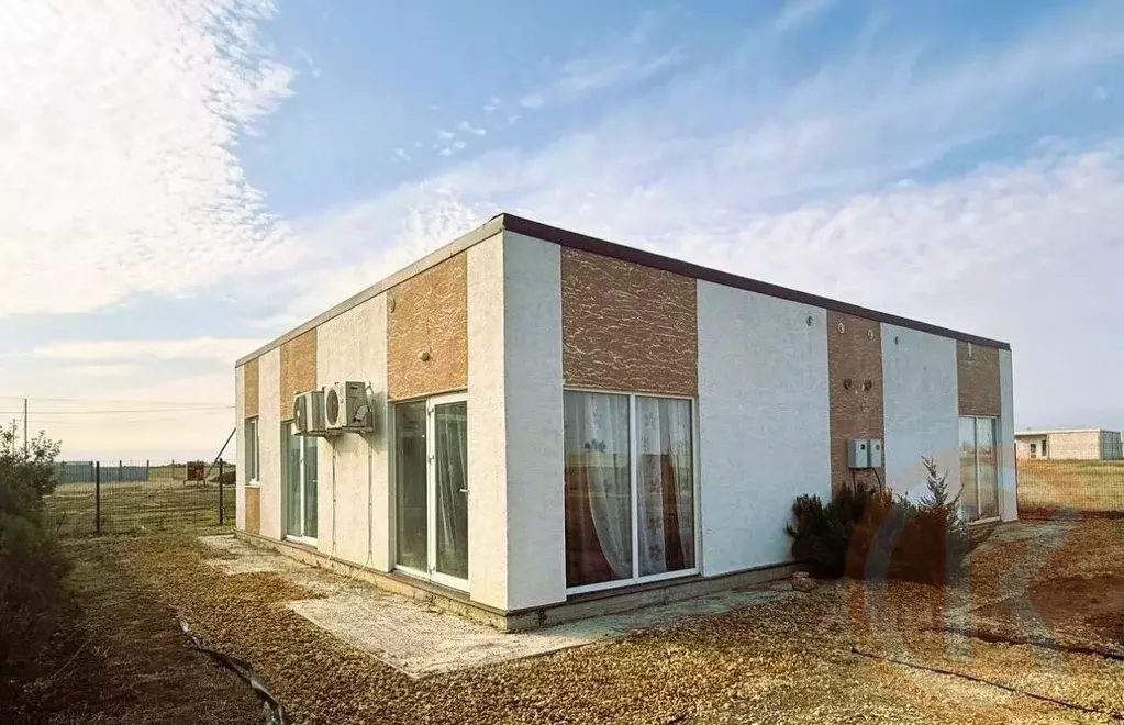 Дом в Крым, Сакский район, Молочненское с/пос, Мирамар кп ул. ... - Фото 0