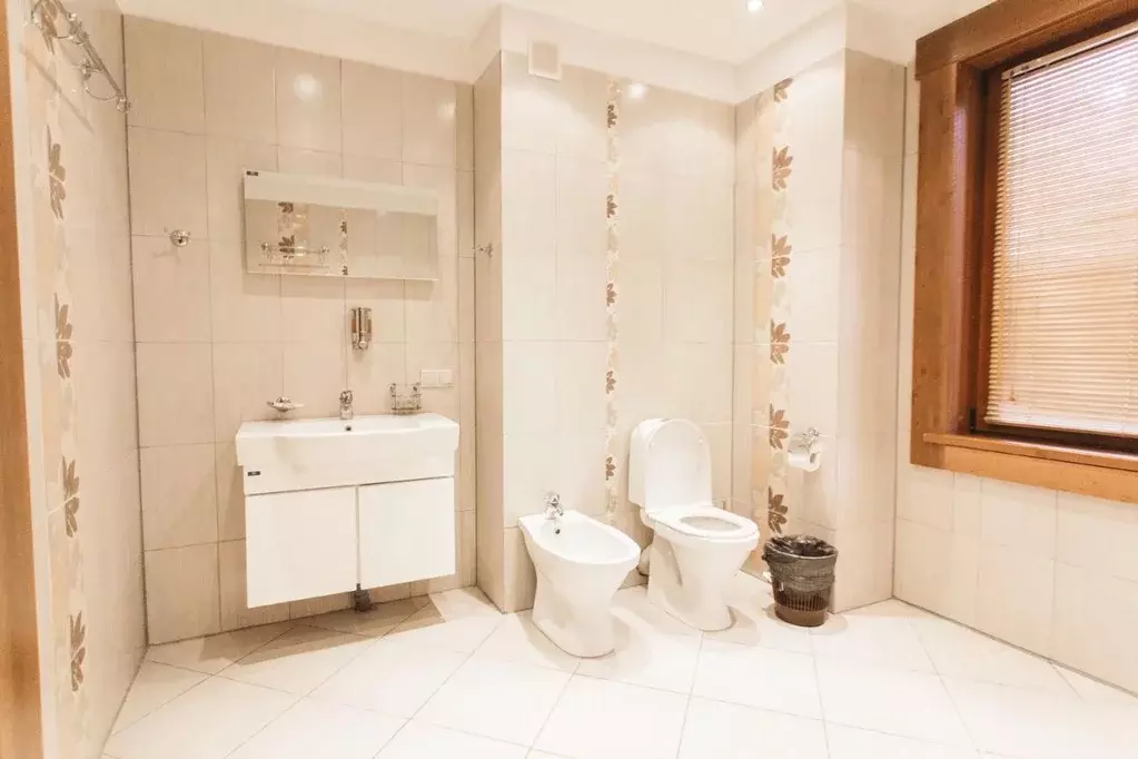 Дом в Калужская область, Тарусский район, с. Волковское  (257 м) - Фото 2