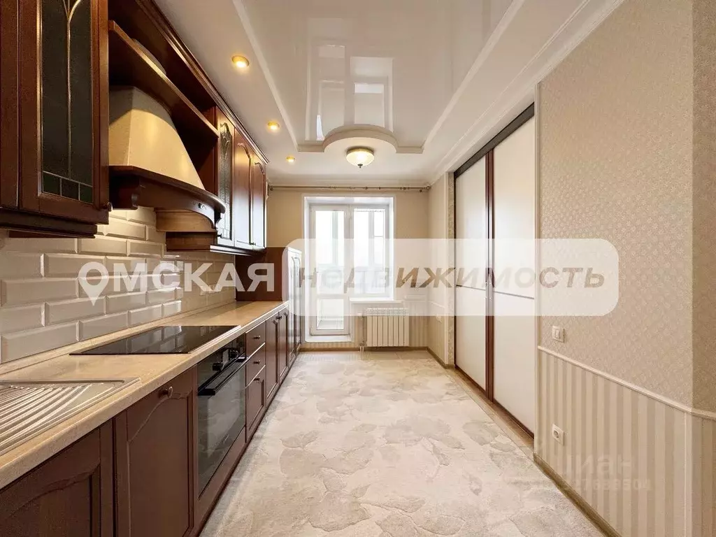 3-к кв. Омская область, Омск ул. Ватутина, 9 (83.0 м) - Фото 1