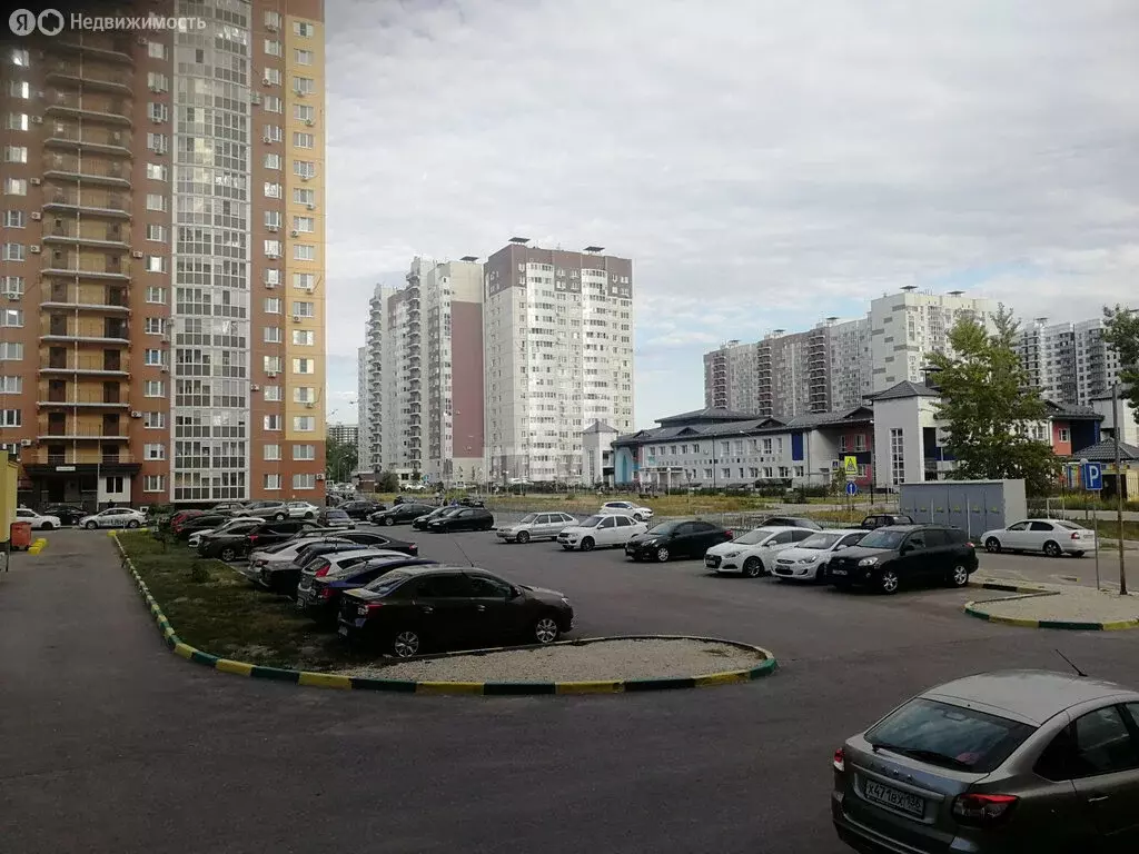 1-комнатная квартира: Воронеж, улица Артамонова, 34/6 (38 м) - Фото 1