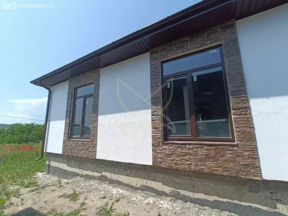 Дом в Ессентуки, Вокзальная улица (125 м) - Фото 1