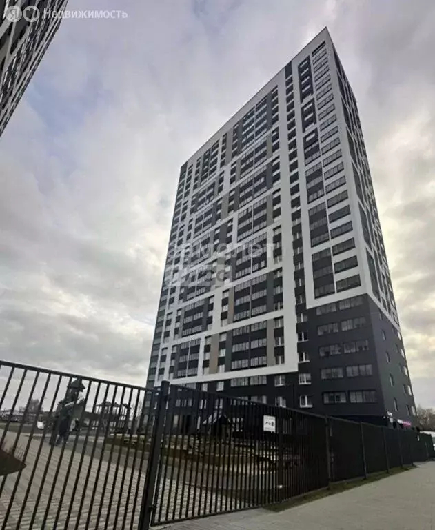 2-комнатная квартира: Екатеринбург, Отрадная улица, 1 (52.2 м) - Фото 2