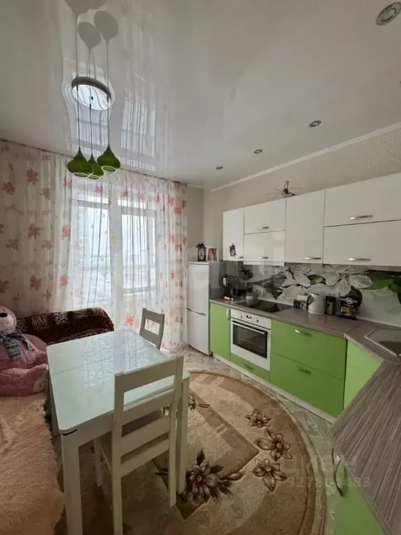 1-к кв. Тюменская область, Тюмень ул. Александра Протозанова, 10к2 ... - Фото 1