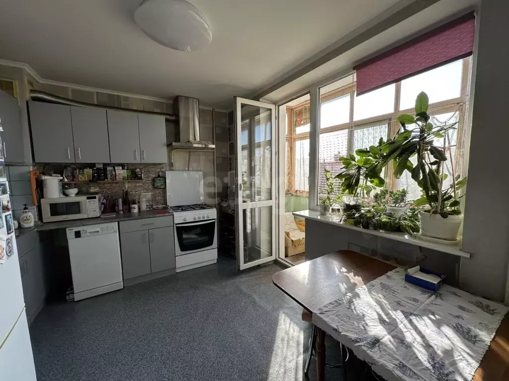 3-к кв. Севастополь ул. Хрусталева, 159 (64.1 м) - Фото 1