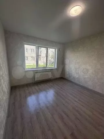 1-к. квартира, 32 м, 1/3 эт. - Фото 0