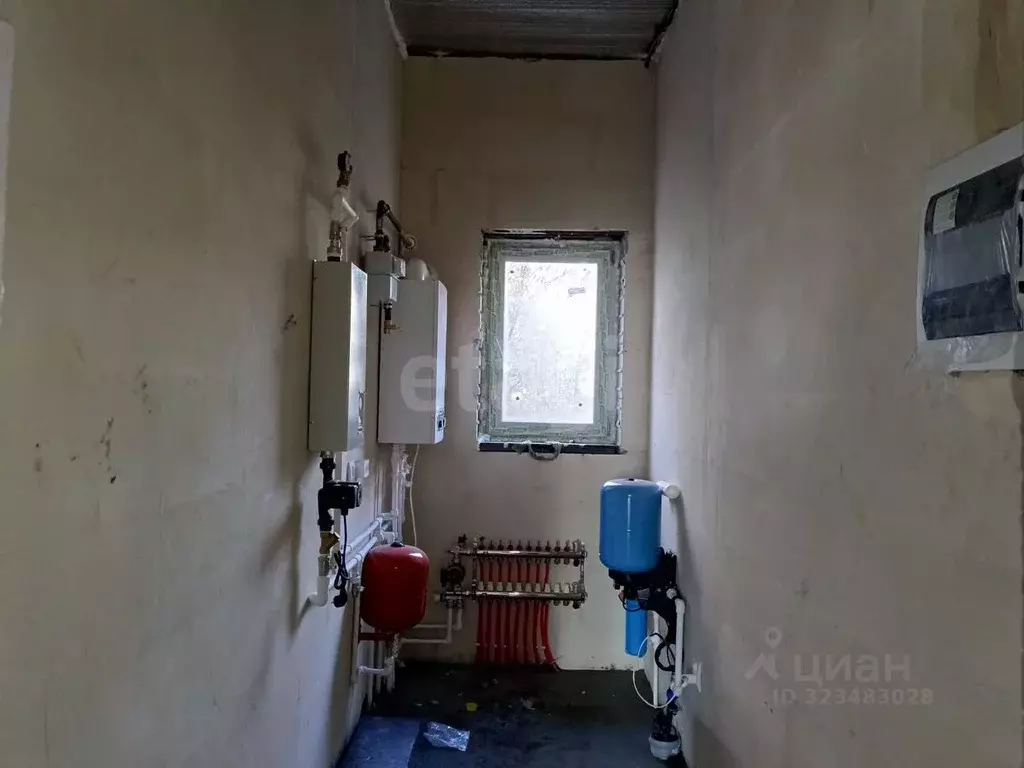 Дом в Омская область, Омский район, с. Усть-Заостровка Спортивная ул., ... - Фото 1