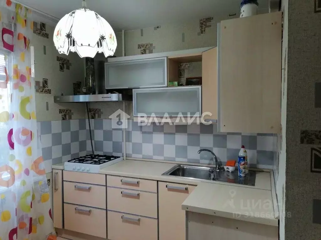 2-к кв. Владимирская область, Владимир Юбилейная ул., 30 (50.0 м) - Фото 0