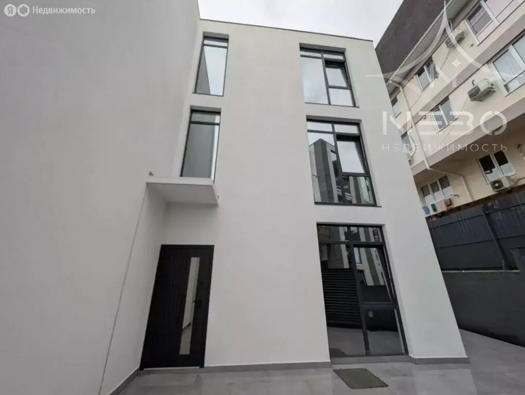 Дом в Сочи, микрорайон Соболевка (261.5 м) - Фото 1
