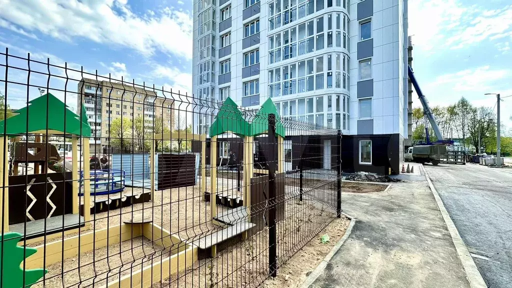 2-к. квартира, 72 м, 1/9 эт. - Фото 0