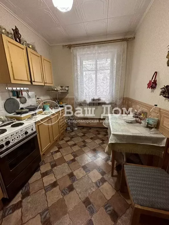 2-к. квартира, 50 м, 1/9 эт. - Фото 0