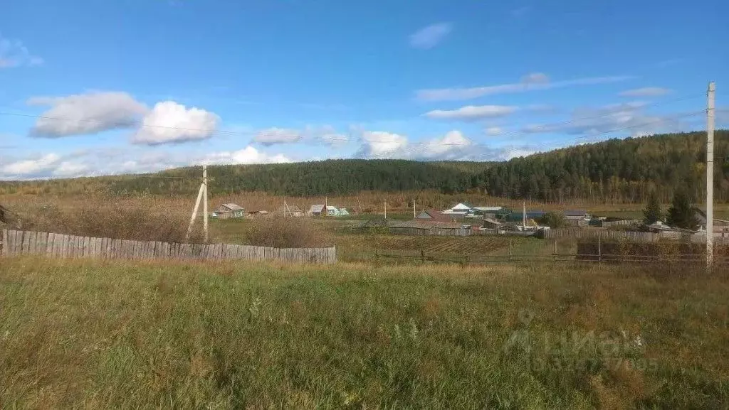 Участок в Иркутская область, Иркутский муниципальный округ, д. Тайтура ... - Фото 1