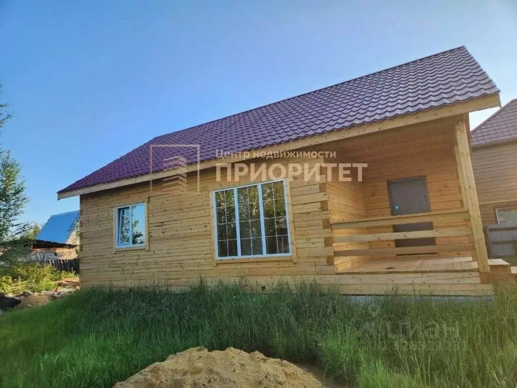 Дом в Саха (Якутия), Якутск Марха мкр, Луговая ул., 28 (72 м) - Фото 1