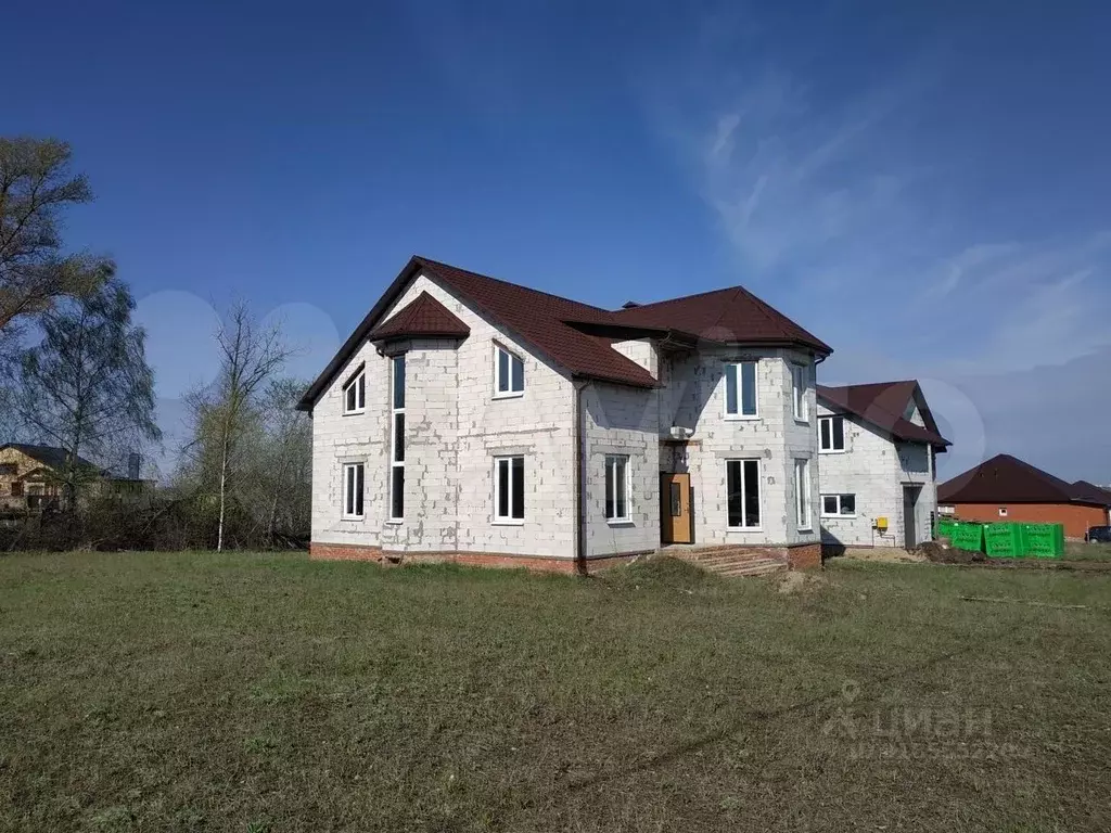 Дом в Белгородская область, Белгородский район, Разумное рп  (250 м) - Фото 0