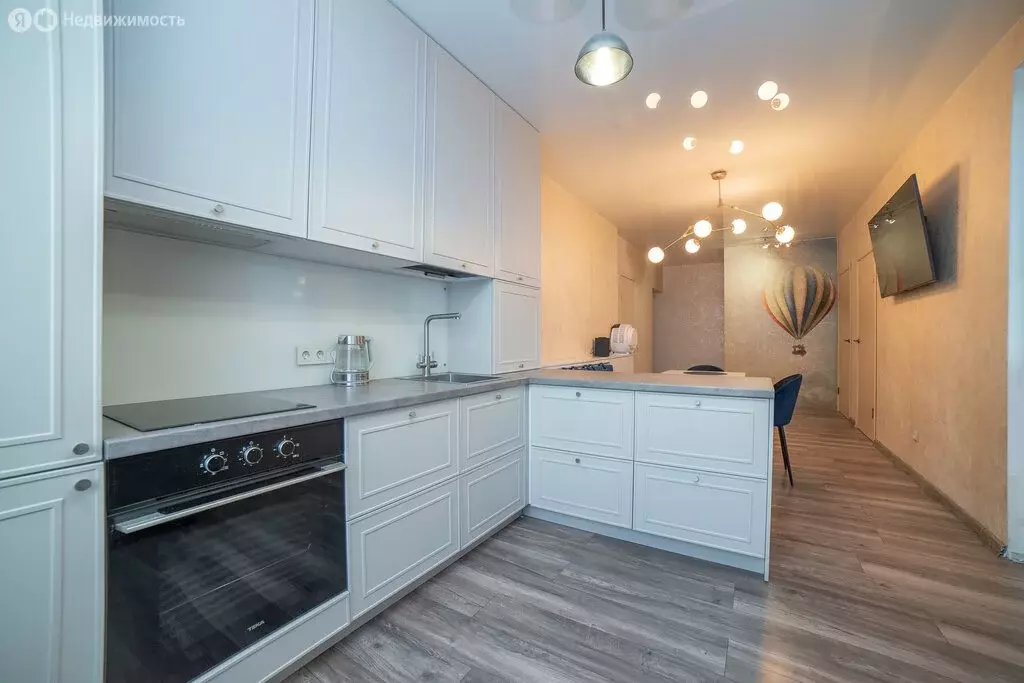 2-комнатная квартира: Екатеринбург, улица Барвинка, 45 (55.1 м) - Фото 2