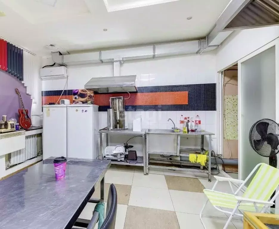 Торговая площадь в Хабаровский край, Хабаровск ул. Морозова Павла ... - Фото 2