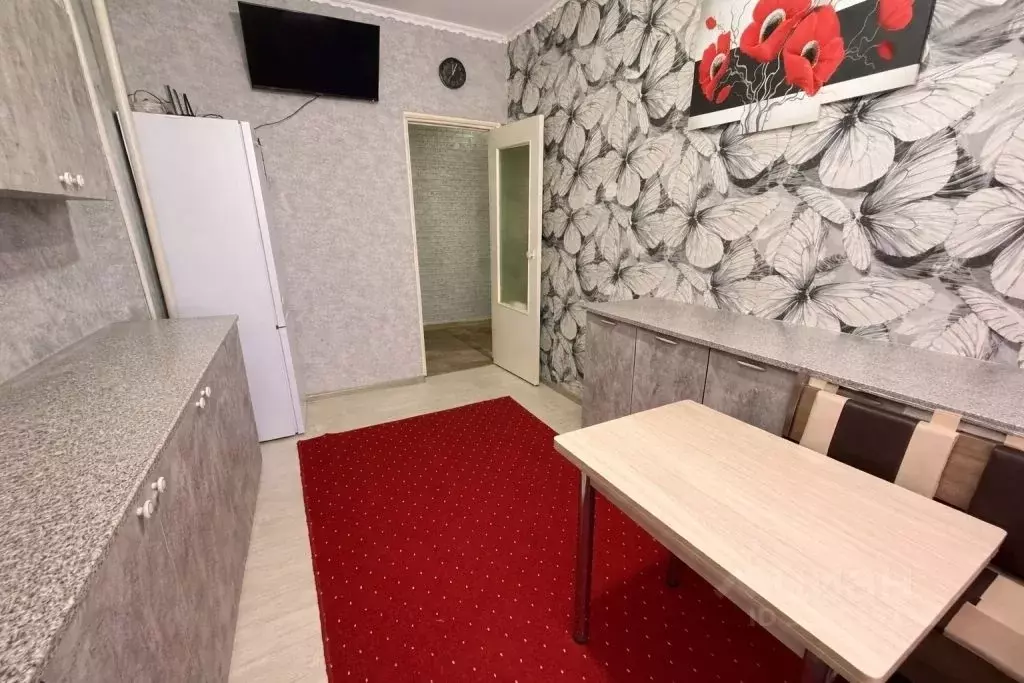 3-к кв. Крым, Симферополь ул. Маршала Жукова, 35 (62.0 м) - Фото 2