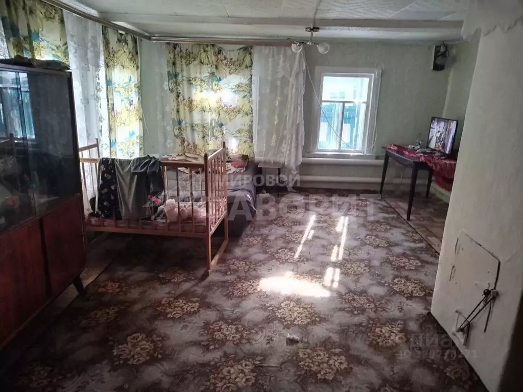 Дом в Оренбургская область, Оренбург с. Краснохолм, Коммунистическая ... - Фото 1