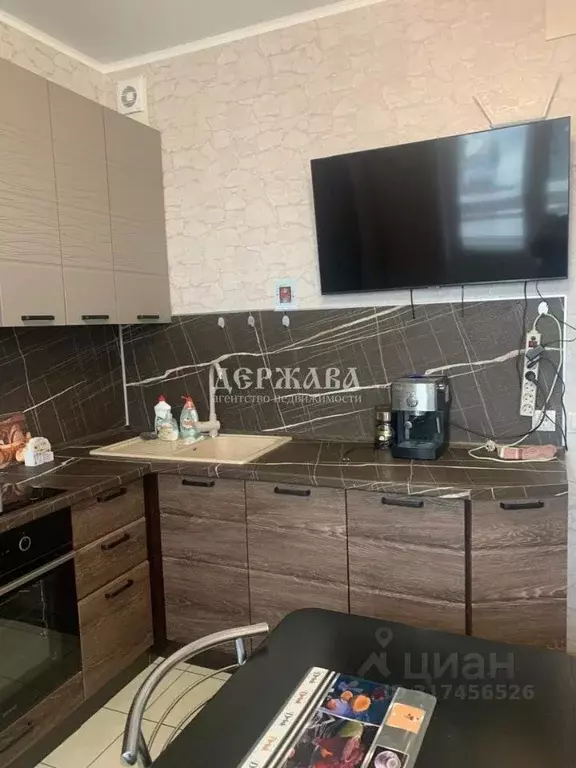 1-к кв. Белгородская область, Старый Оскол Степной мкр, 31 (42.0 м) - Фото 1