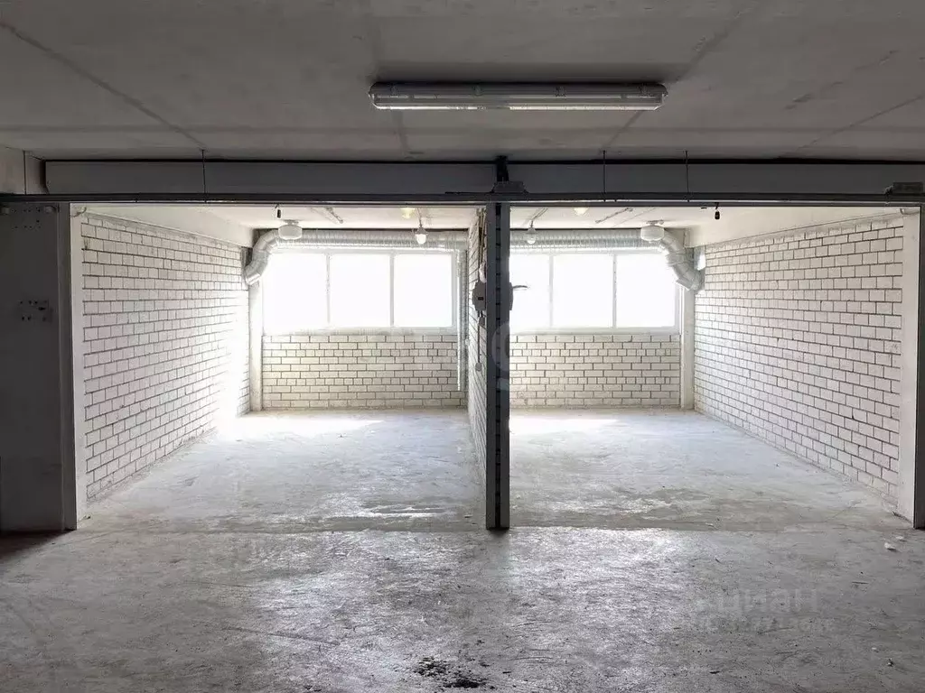 Гараж в Тюменская область, Тюмень ул. 50 лет ВЛКСМ, 16 (18 м) - Фото 2