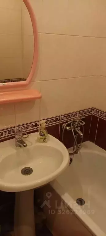 2-к кв. Новгородская область, Великий Новгород Октябрьская ул., 18 ... - Фото 2