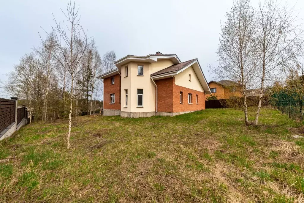 Дом в Ленинградская область, Всеволожский район, Бугровское городское ... - Фото 2