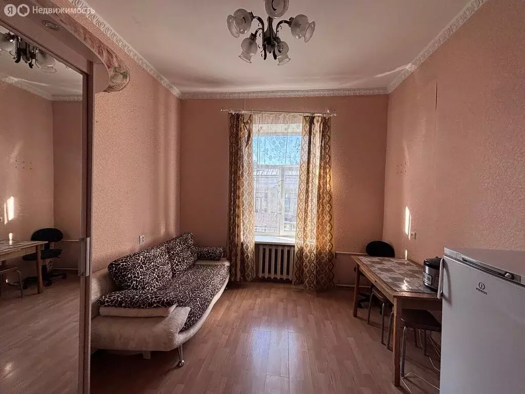 1к в 7-комнатной квартире (13 м) - Фото 2