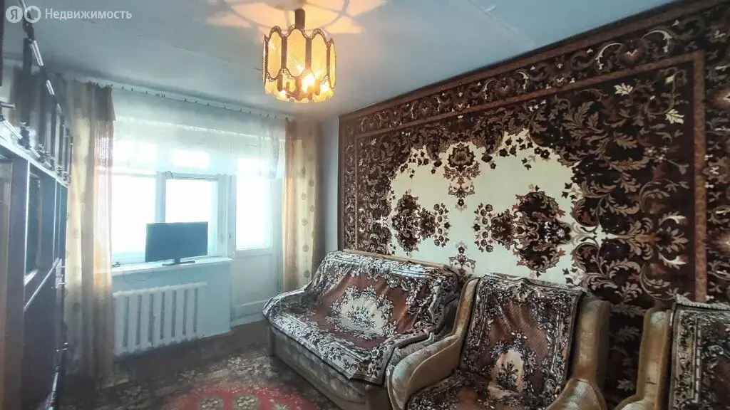 3-комнатная квартира: Таштагол, Ноградская улица, 6 (49.3 м) - Фото 0