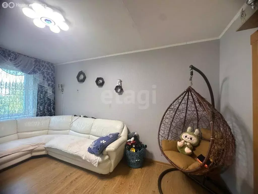 4-комнатная квартира: Арсеньев, улица Балабина, 16 (81.1 м) - Фото 1