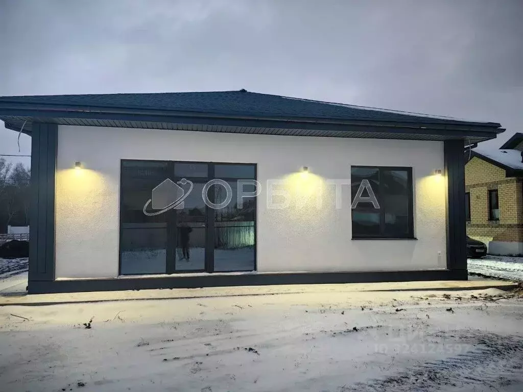 Дом в Тюменская область, Тюменский муниципальный округ, с. Луговое ул. ... - Фото 1