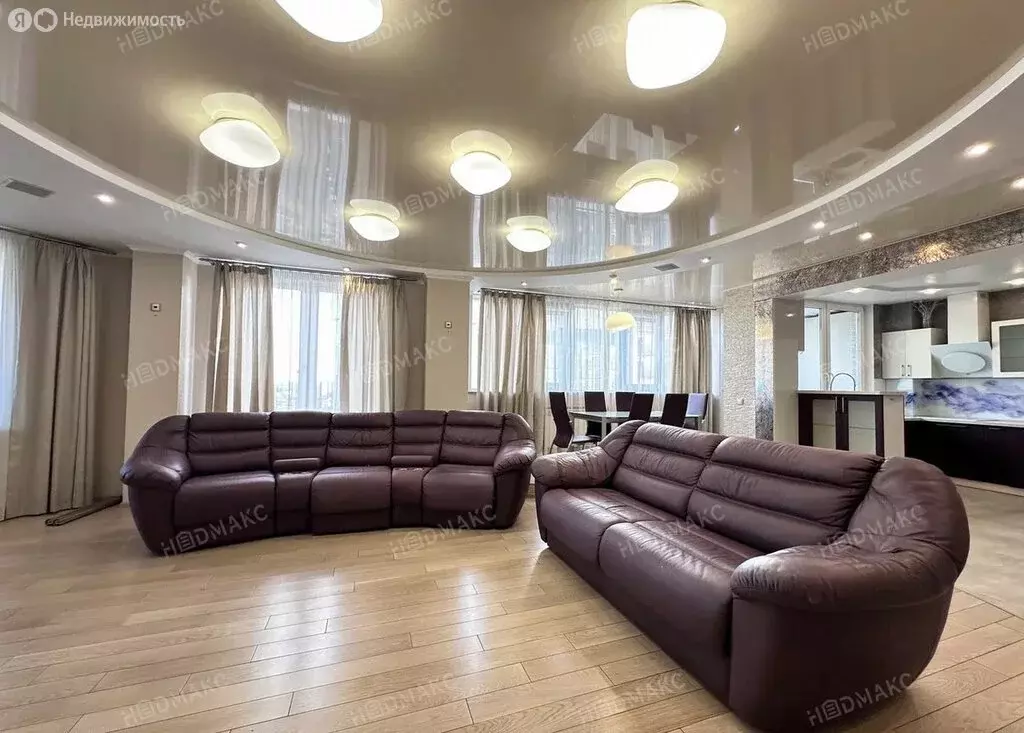 4-комнатная квартира: Санкт-Петербург, Гжатская улица, 22к3 (124 м) - Фото 1