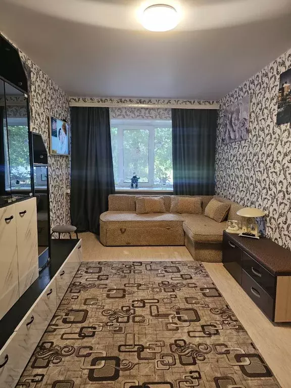 Комната Владимирская область, Владимир ул. Усти-на-Лабе, 22 (17.5 м) - Фото 1