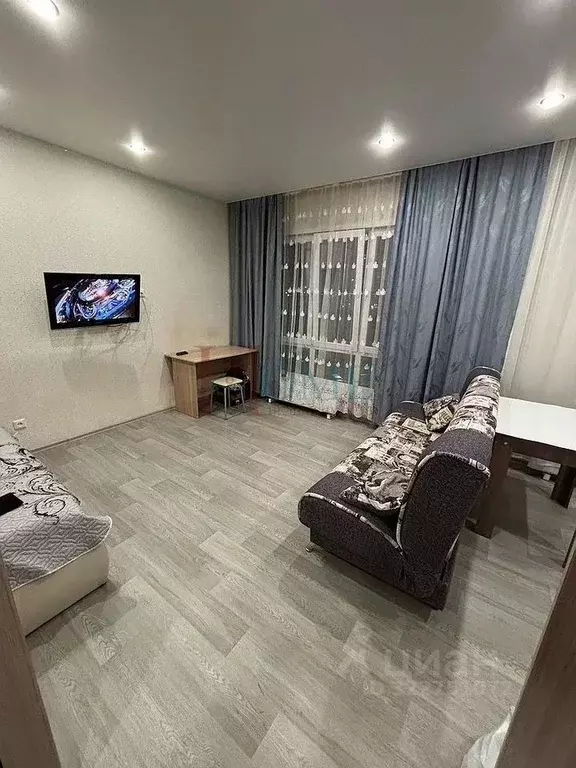 Студия Новосибирская область, Новосибирск ул. Ясный Берег, 11 (33.0 м) - Фото 2