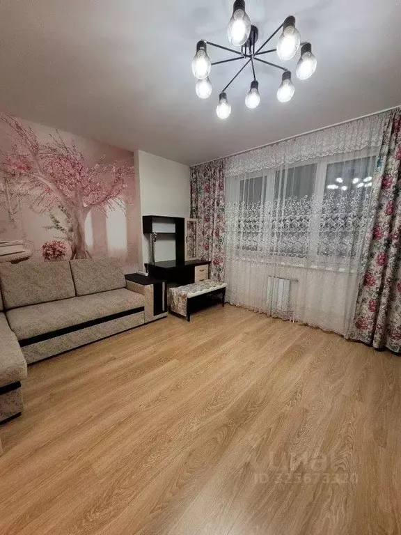 1-к кв. Свердловская область, Екатеринбург ул. Индустрии, 66 (40.0 м) - Фото 2