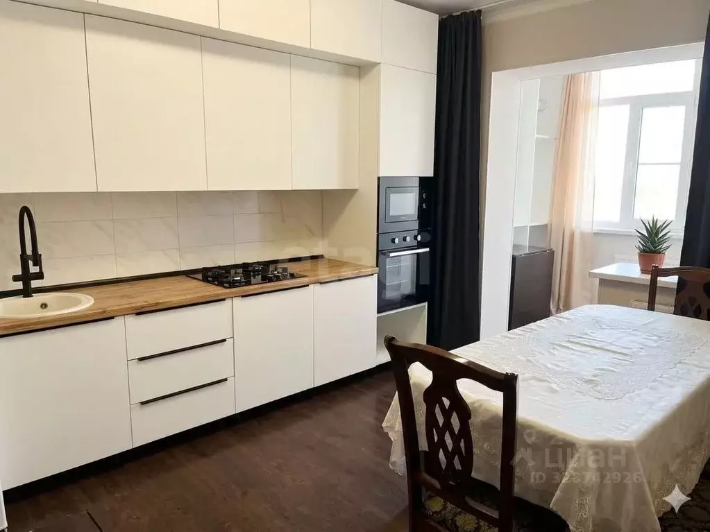 3-к кв. Северная Осетия, Владикавказ Весенняя ул., 7к4 (100.0 м) - Фото 1