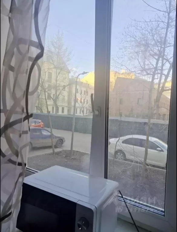 Комната Москва ул. Покровка, 41С2 (17.4 м) - Фото 2