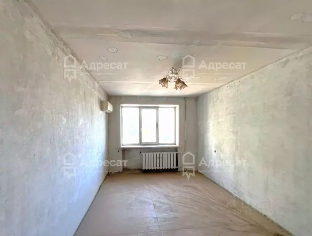 3-к кв. Волгоградская область, Волгоград ул. Елисеева, 10 (51.4 м) - Фото 1