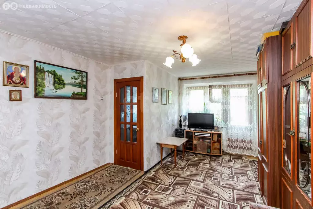 2-комнатная квартира: Тюмень, микрорайон Мыс, улица Ершова, 11 (44.8 ... - Фото 1