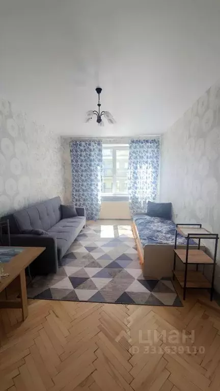 Комната Санкт-Петербург Каменноостровский просп., 64Д - Фото 1