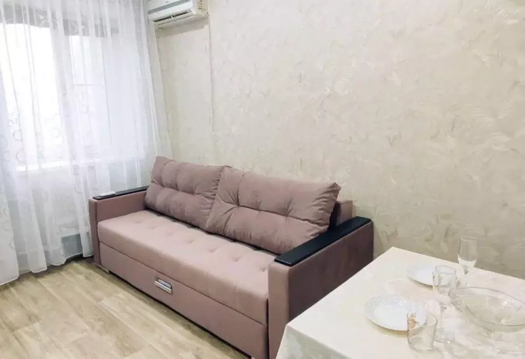 Комната Чувашия, Чебоксары Привокзальная ул., 4 (13.0 м) - Фото 0