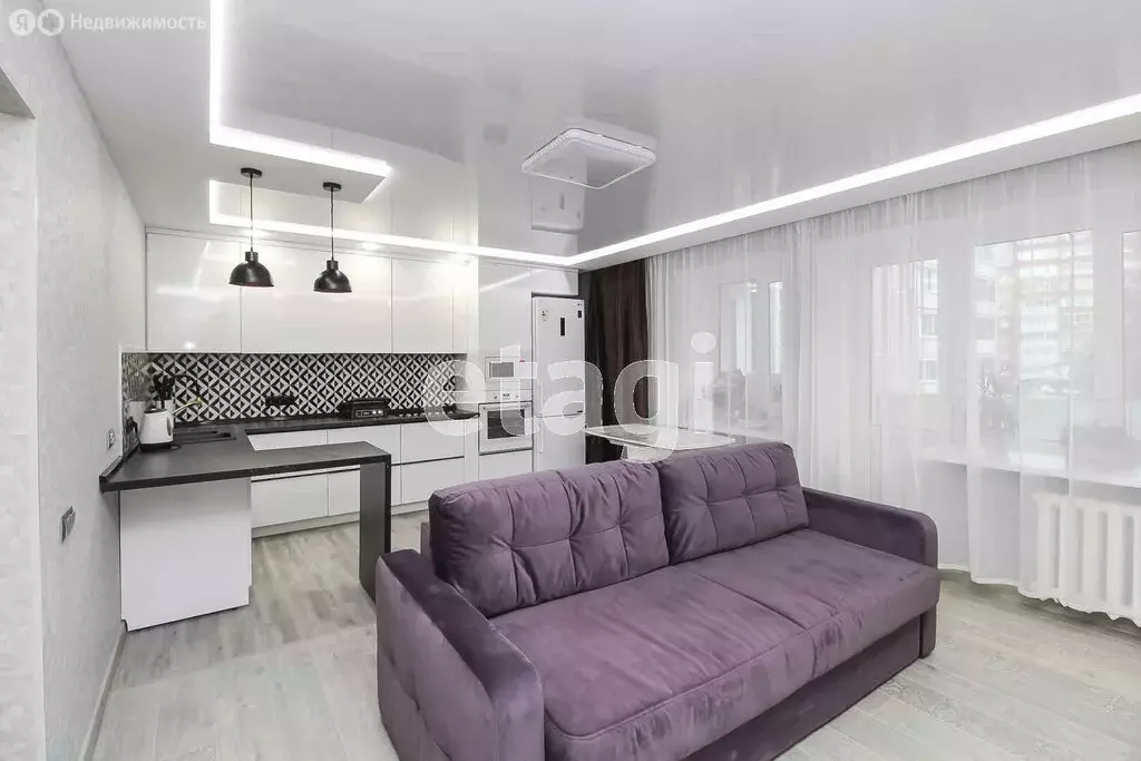 2-комнатная квартира: Тюмень, Солнечный проезд, 8к2 (69.3 м) - Фото 1