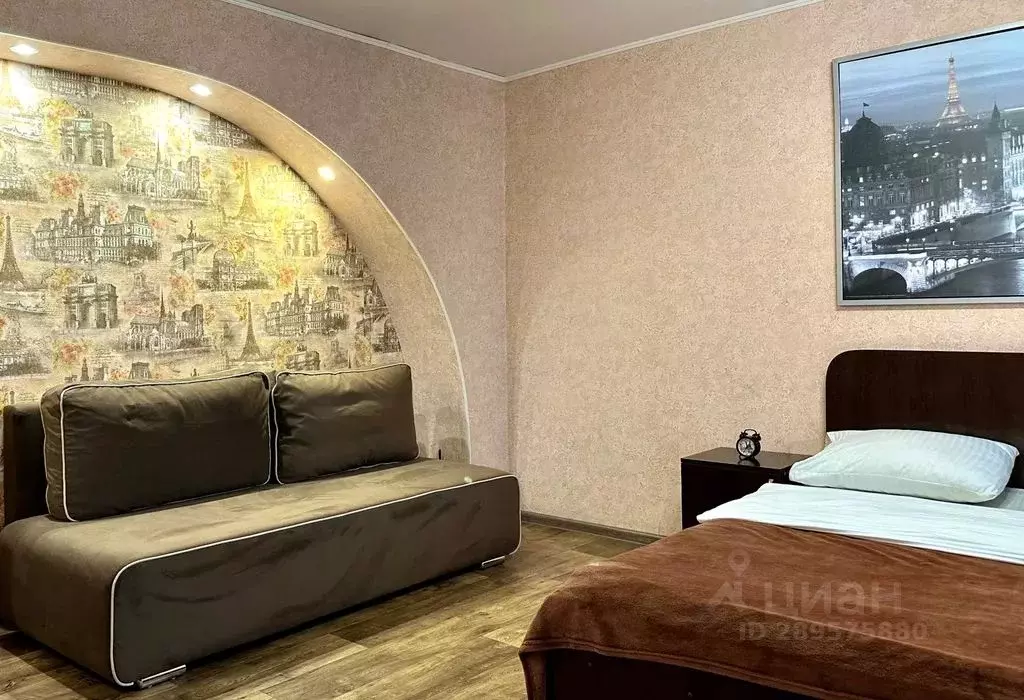 1-к кв. Кемеровская область, Юрга ул. Максименко, 8 (35.0 м) - Фото 1