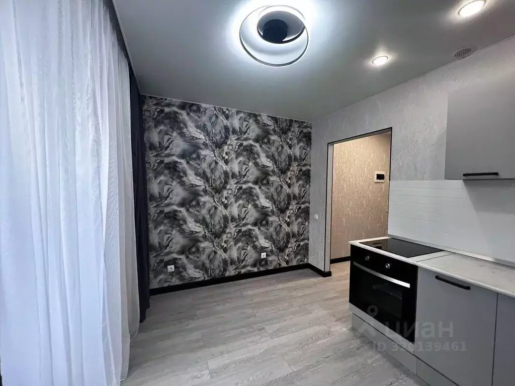 Студия Оренбургская область, Оренбург ул. Юркина, 6 (17.8 м) - Фото 1