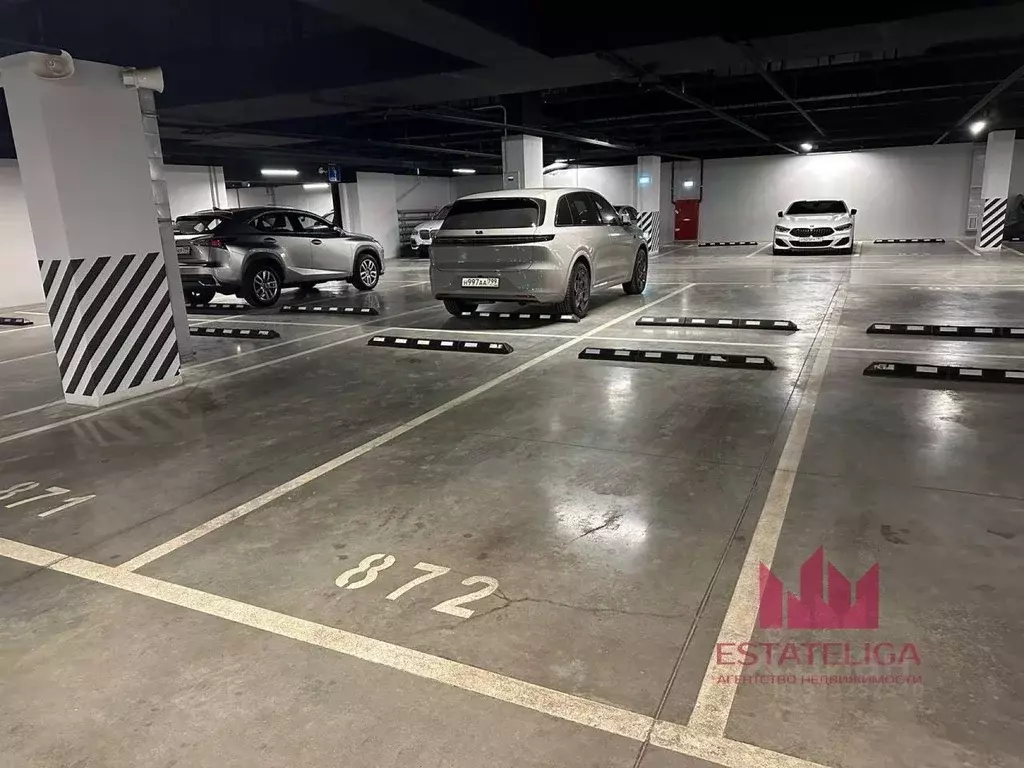 Гараж в Москва Винницкая ул., 8к2 (15 м) - Фото 1