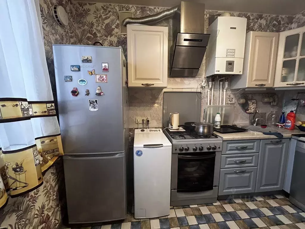 2-к кв. Ленинградская область, Отрадное Кировский район, ул. Победы, ... - Фото 2