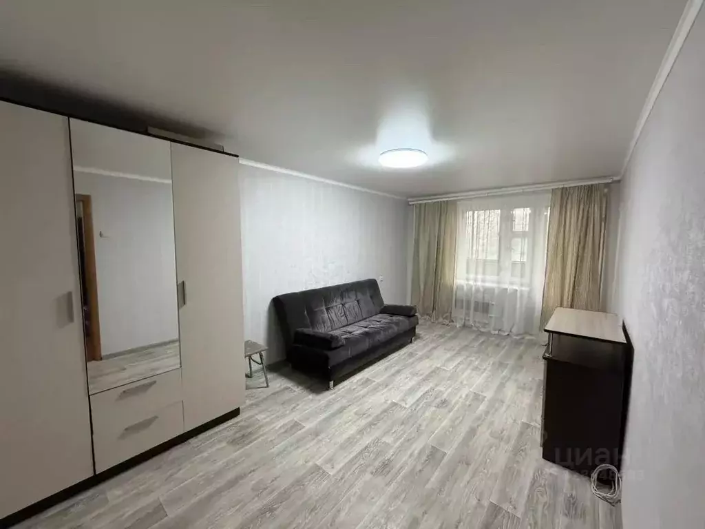 1-к кв. Башкортостан, Стерлитамак Заводская ул., 23 (37.0 м) - Фото 1