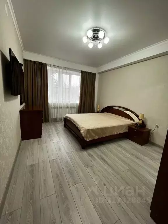 1-к кв. Ставропольский край, Ессентуки ул. Буачидзе, 1к3 (58.0 м) - Фото 0