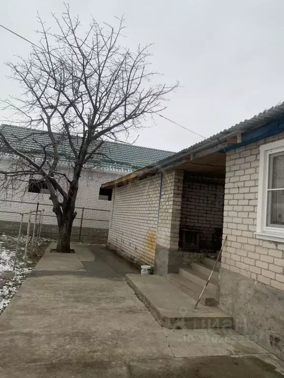 Дом в Карачаево-Черкесия, Псыж аул ул. Каюмова (89 м) - Фото 0