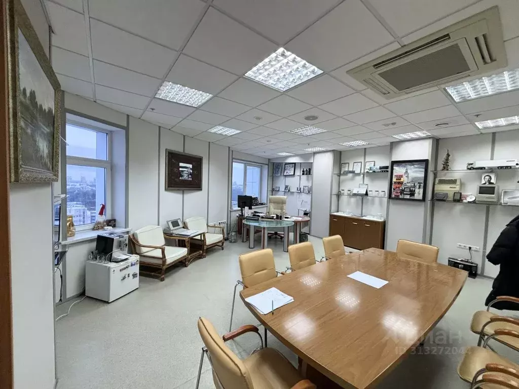 Офис в Пермский край, Пермь ул. Николая Островского, 59/1 (325 м) - Фото 1