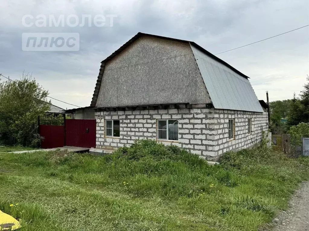 Дом в Свердловская область, Алапаевск ул. Чайковского, 95 (83 м) - Фото 0