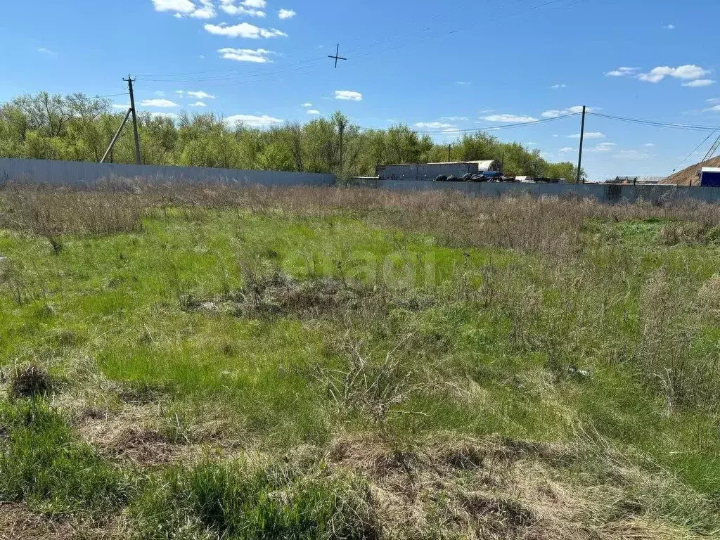 Участок в Оренбургская область, Оренбургский район, с. Ивановка ... - Фото 1